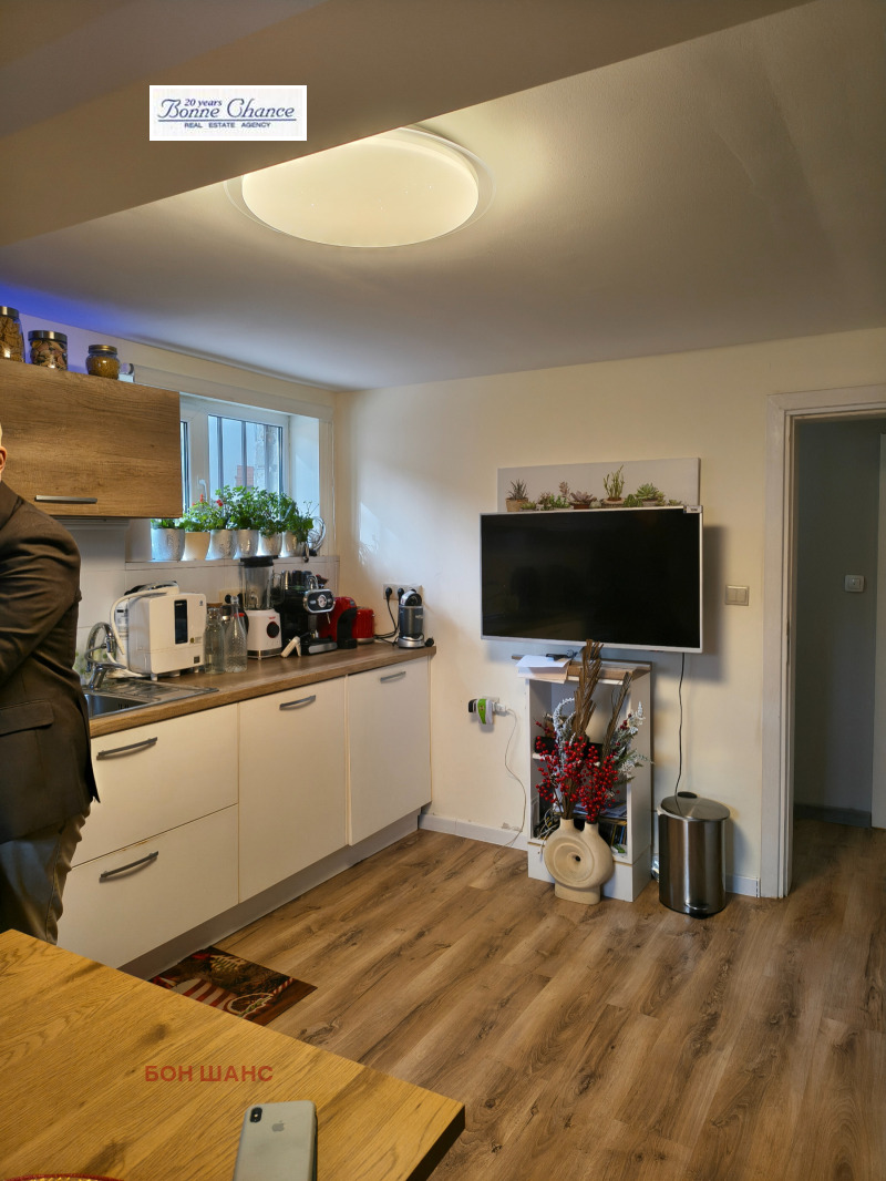 Продава КЪЩА, гр. София, в.з.Малинова долина - Герена