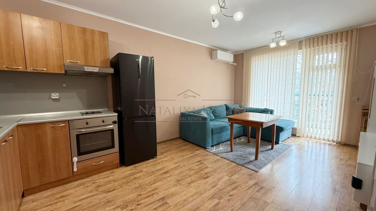 Продава 2-СТАЕН, гр. Бургас, Сарафово, снимка 2 - Апартаменти - 53836462