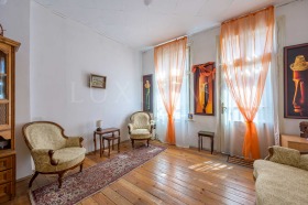 ������ ������� ����