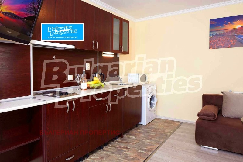 En venta  1 dormitorio región Burgas , Nesebar , 77 metros cuadrados | 46037309 - imagen [9]