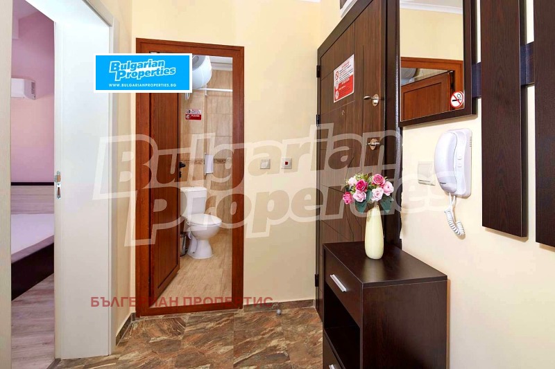 En venta  1 dormitorio región Burgas , Nesebar , 77 metros cuadrados | 46037309 - imagen [2]