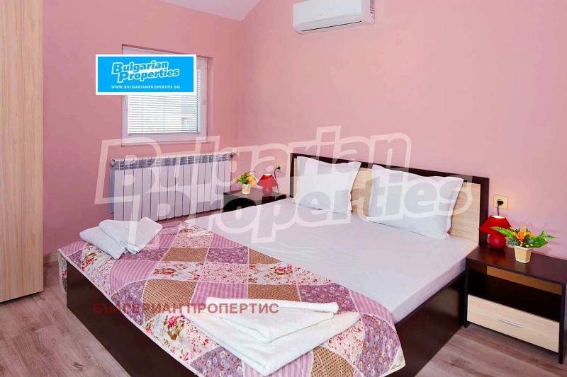 En venta  1 dormitorio región Burgas , Nesebar , 77 metros cuadrados | 46037309 - imagen [6]