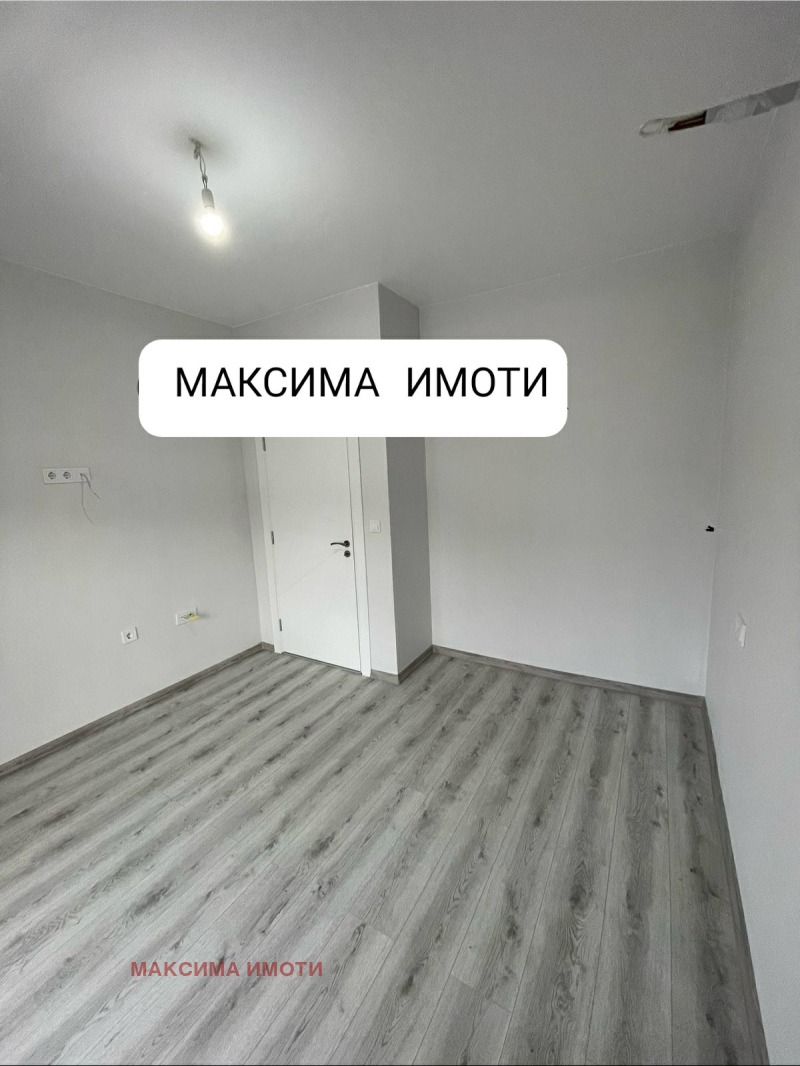 Продава  2-стаен град Бургас , Лазур , 72 кв.м | 91334254