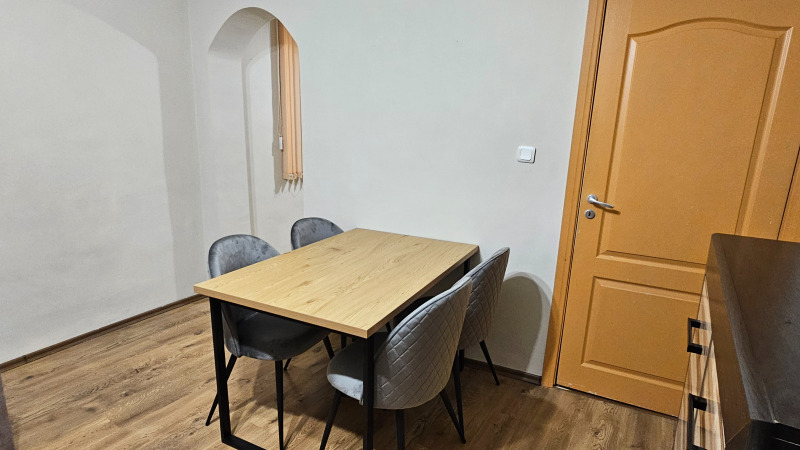 Продава 2-СТАЕН, гр. Пазарджик, Център, снимка 6 - Апартаменти - 52625235