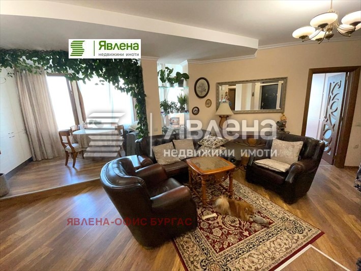 Продава  3-стаен град Бургас , Зорница , 91 кв.м | 84502555