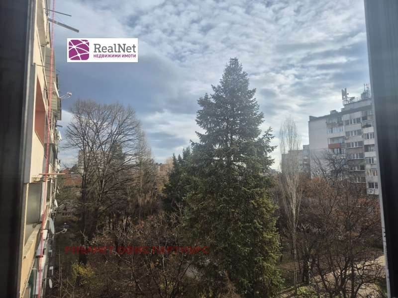 Продава 3-СТАЕН, гр. София, Изток, снимка 6 - Апартаменти - 52688286
