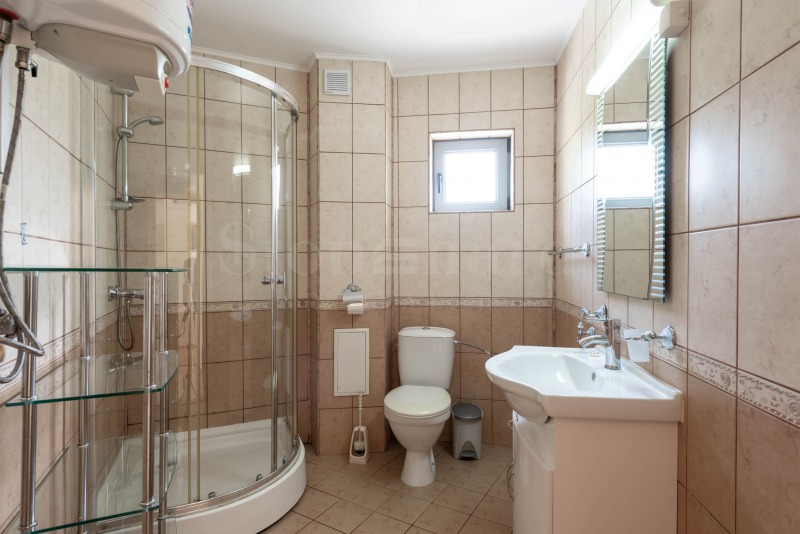 Продава 3-СТАЕН, гр. Бяла, област Варна, снимка 17 - Апартаменти - 53119932