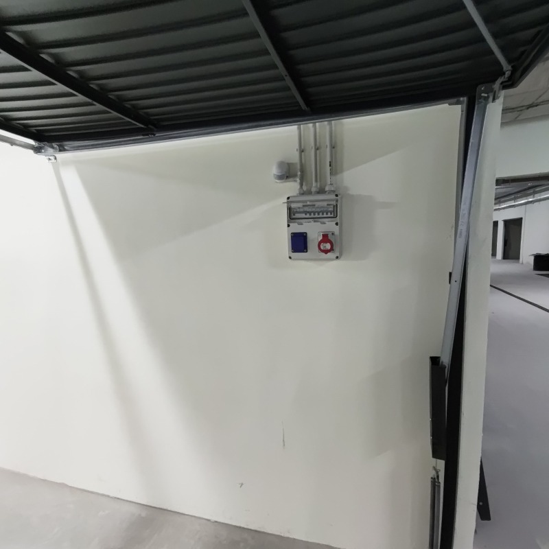Till salu  Garage Sofia , Banisjora , 46 kvm | 81169567 - bild [7]
