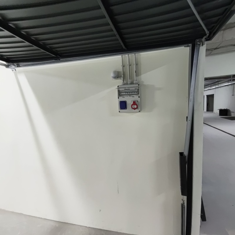 Till salu  Garage Sofia , Banisjora , 46 kvm | 81169567 - bild [8]