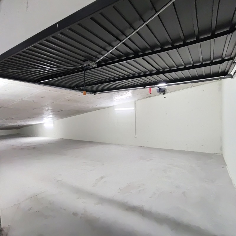 Till salu  Garage Sofia , Banisjora , 46 kvm | 81169567 - bild [6]