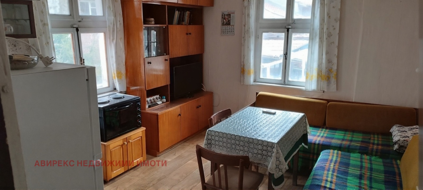 Продава ЕТАЖ ОТ КЪЩА, гр. Пловдив, Център, снимка 8 - Етаж от къща - 53708756