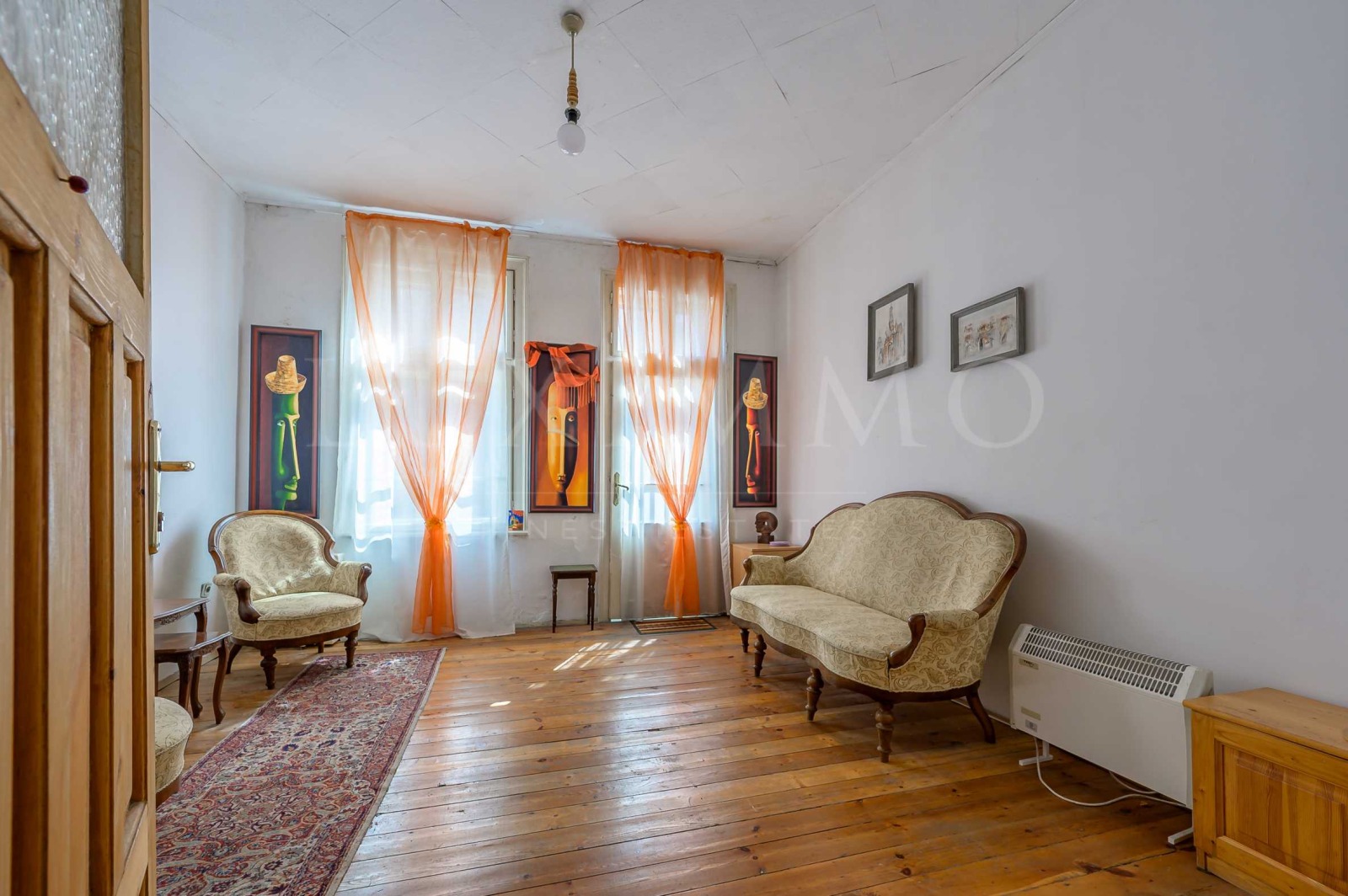 Продава КЪЩА, гр. София, Център, снимка 3 - Къщи - 54332667