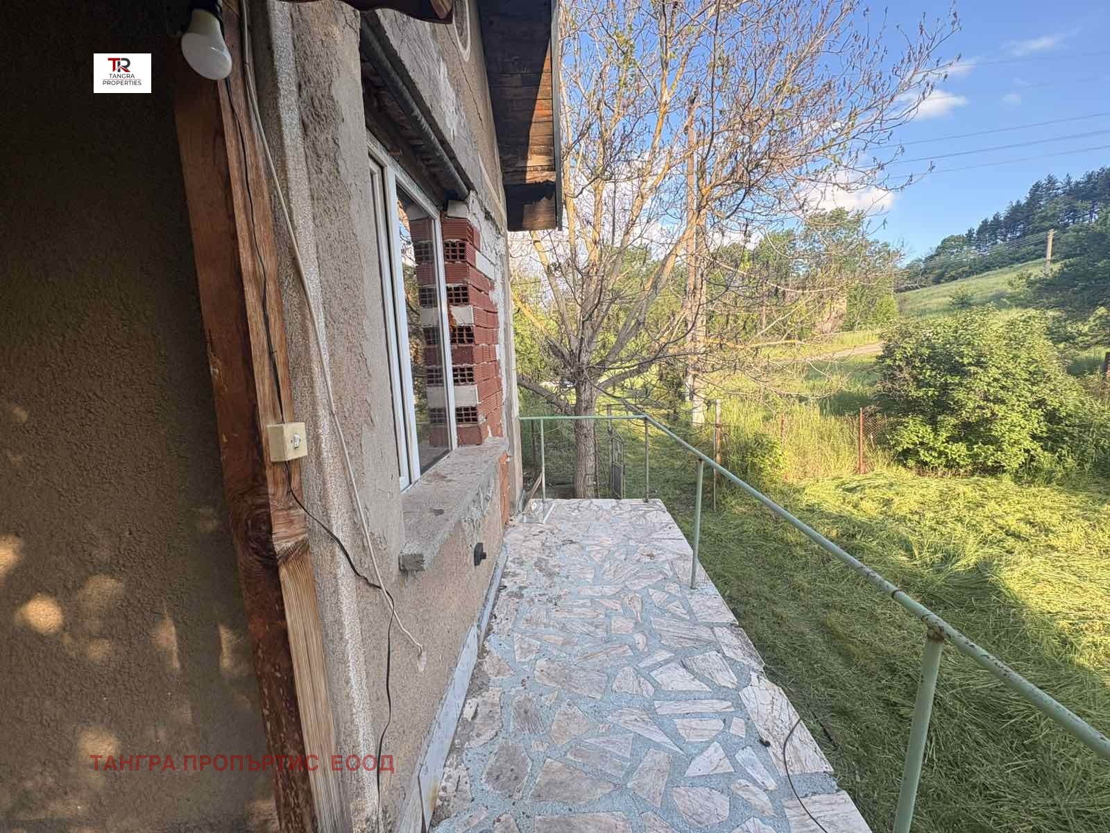 Продава КЪЩА, с. Кондофрей, област Перник, снимка 5 - Къщи - 54605210