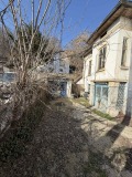 Продава КЪЩА, град Плевен, Идеален център • 118800 € / 232352.60 лв. • 44999194 3