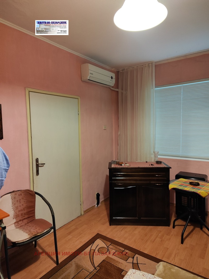 Продава  1-стаен град Пазарджик , Запад , 41 кв.м | 67752158 - изображение [7]