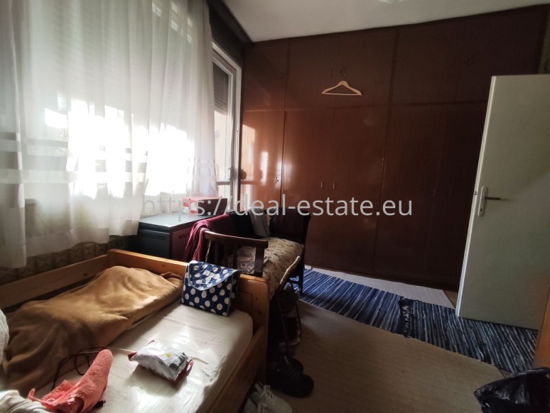 Продава 3-СТАЕН, гр. Благоевград, Идеален център, снимка 3 - Апартаменти - 52619974