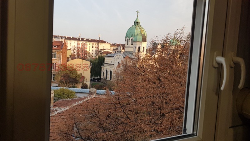 Продава 4-СТАЕН, гр. София, Център