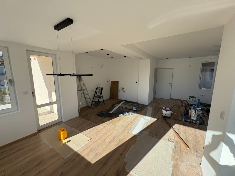 Продава КЪЩА, с. Хан Крум, област Шумен, снимка 8 - Къщи - 48704277