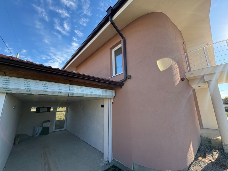 Продава КЪЩА, с. Хан Крум, област Шумен, снимка 4 - Къщи - 48704277