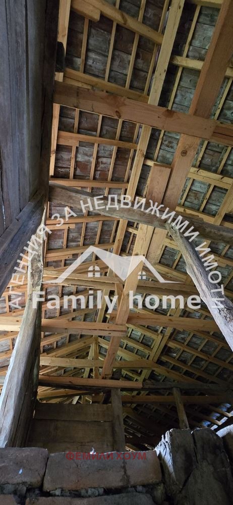 Продава КЪЩА, гр. Елена, област Велико Търново, снимка 11 - Къщи - 52432311