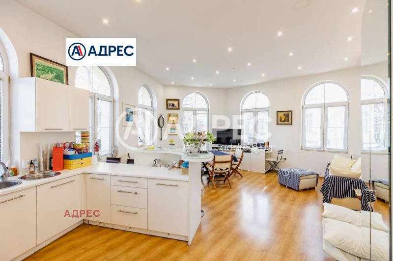 Продава КЪЩА, гр. Варна, Гръцка махала, снимка 2 - Къщи - 53176176