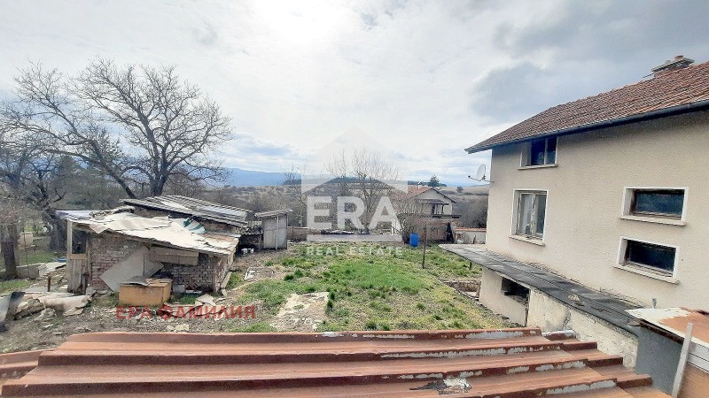Продава КЪЩА, с. Чорул, област София област, снимка 3 - Къщи - 56356301
