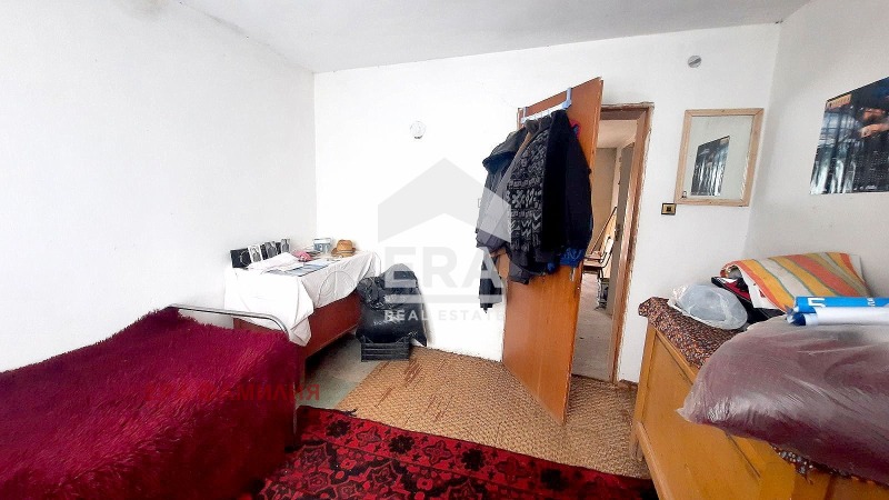 Продава КЪЩА, с. Чорул, област София област, снимка 10 - Къщи - 56356301