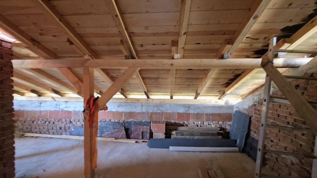 Продава КЪЩА, с. Лобош, област Перник, снимка 11 - Къщи - 56139485