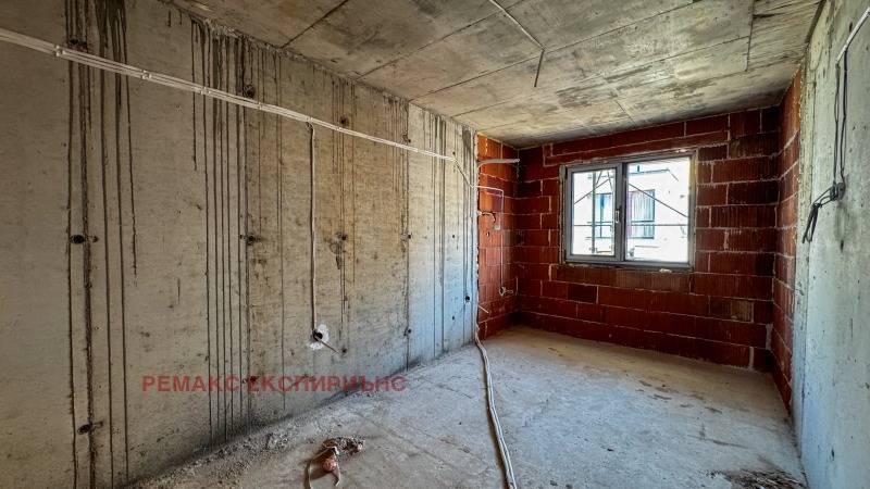 En venta  1 dormitorio Plovdiv , Jristo Smirnenski , 74 metros cuadrados | 11885964 - imagen [4]