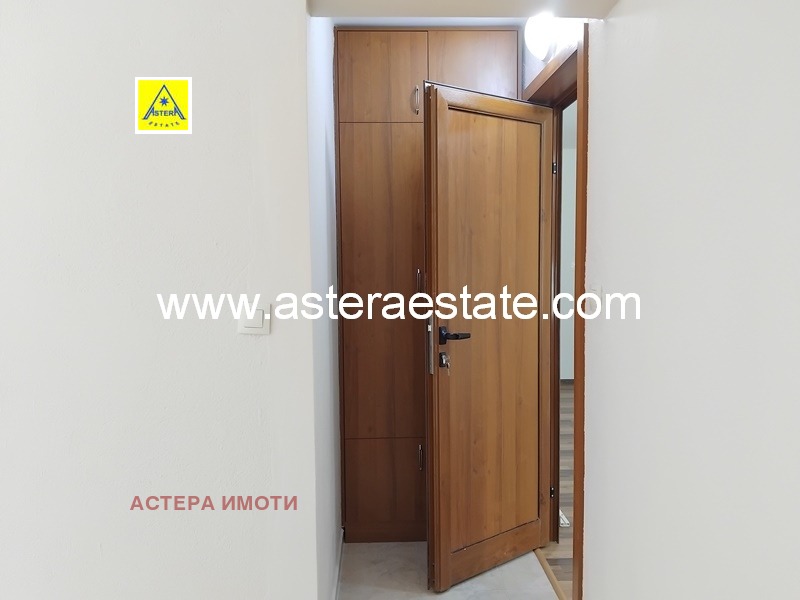 Продава  4-стаен град Благоевград , Еленово 2 , 92 кв.м | 92404679 - изображение [12]