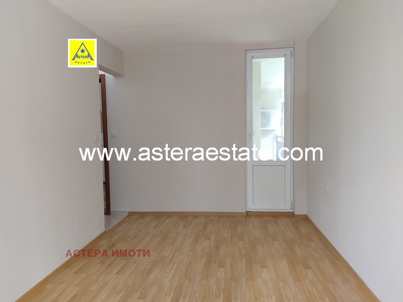Продава  4-стаен град Благоевград , Еленово 2 , 92 кв.м | 92404679 - изображение [11]