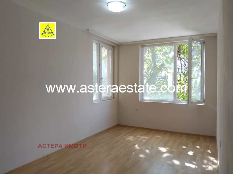 Продава  4-стаен град Благоевград , Еленово 2 , 92 кв.м | 92404679 - изображение [10]