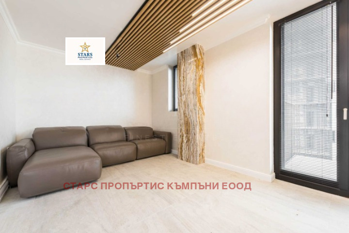 Продава МНОГОСТАЕН, гр. Варна, Чайка, снимка 2 - Апартаменти - 54787226