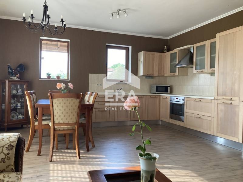 Продава  Къща област Варна , с. Здравец , 187 кв.м | 90730807 - изображение [4]