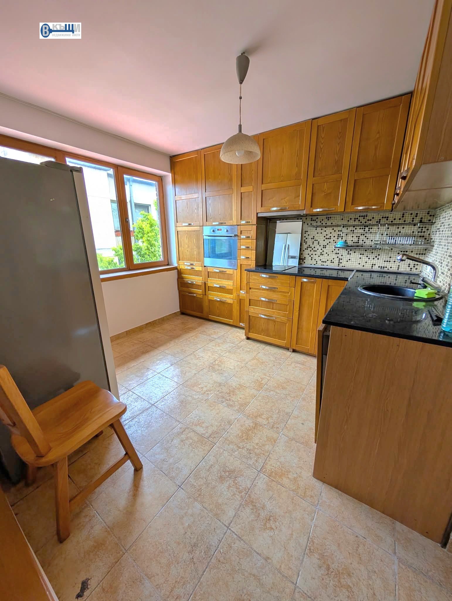 Продава 2-СТАЕН, гр. Велико Търново, Център, снимка 3 - Апартаменти - 54939188