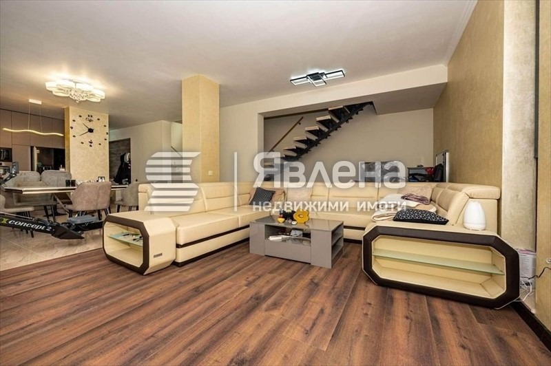 In vendita  Casa regione Plovdiv , Markovo , 365 mq | 41108902 - Immagine [4]