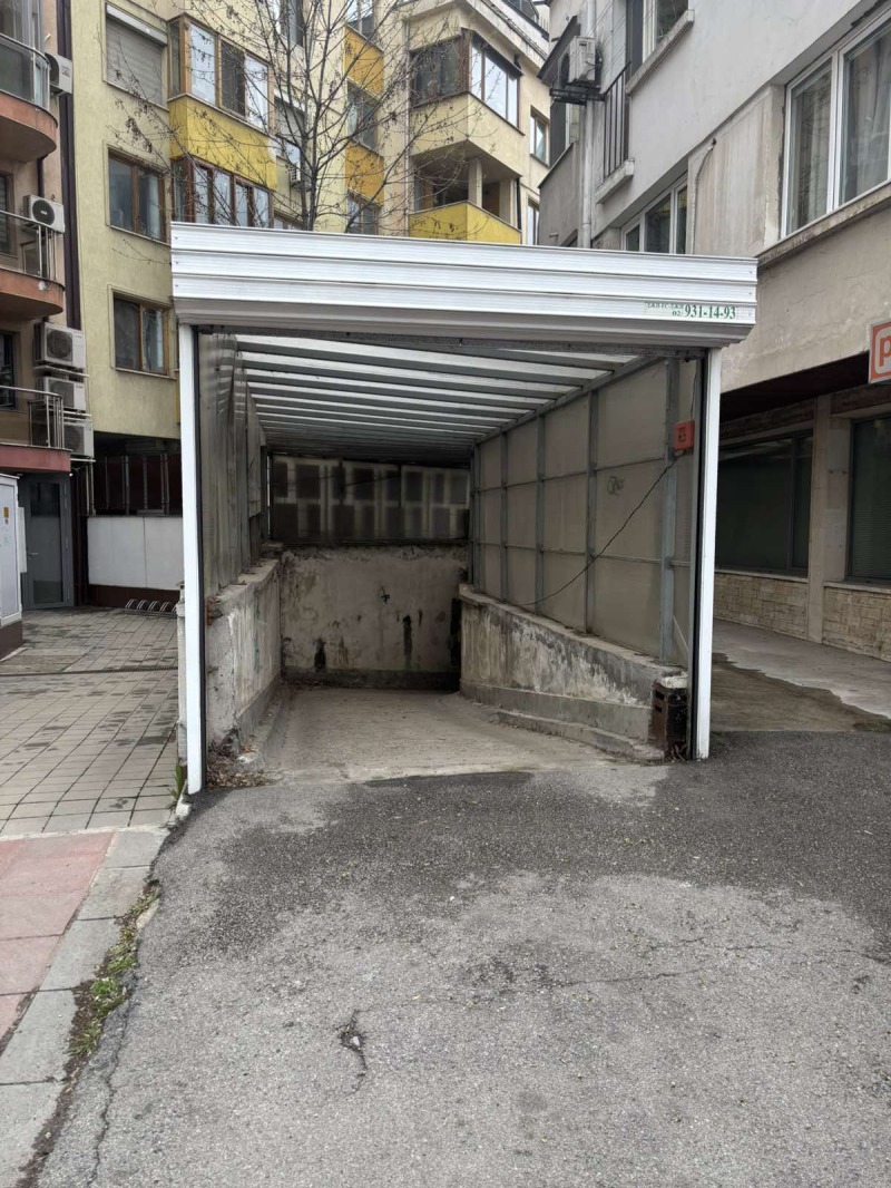 Myytävänä  Autotalli Sofia , Tsentar , 19 neliömetriä | 10563062 - kuva [2]