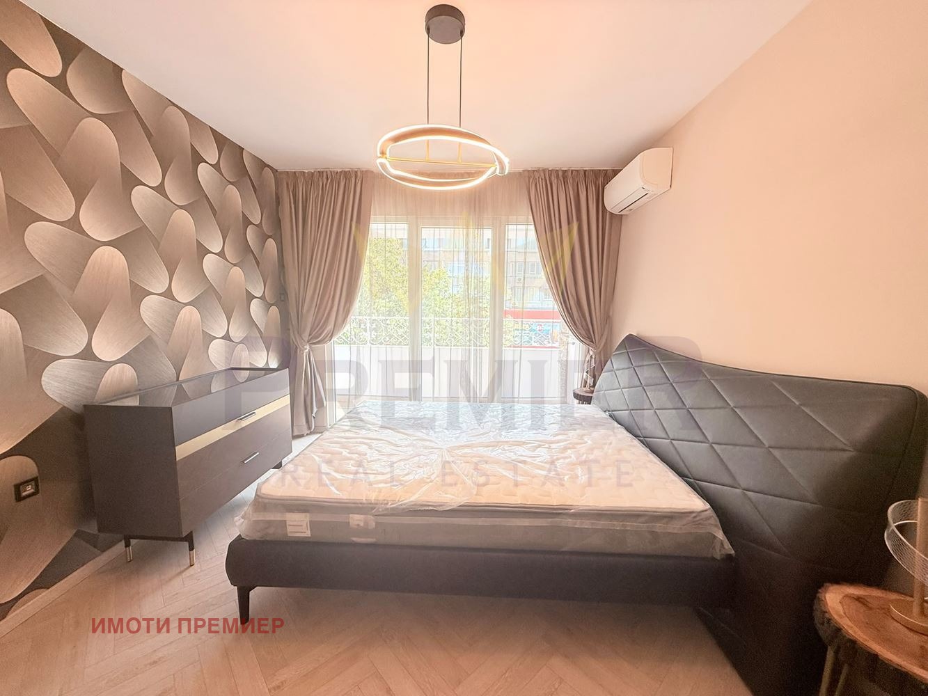 Продава 4-СТАЕН, гр. Варна, Център, снимка 2 - Апартаменти - 56015450