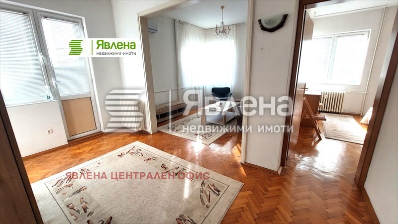 Na sprzedaż  1 sypialnia Sofia , Centar , 65 mkw | 61670203 - obraz [3]