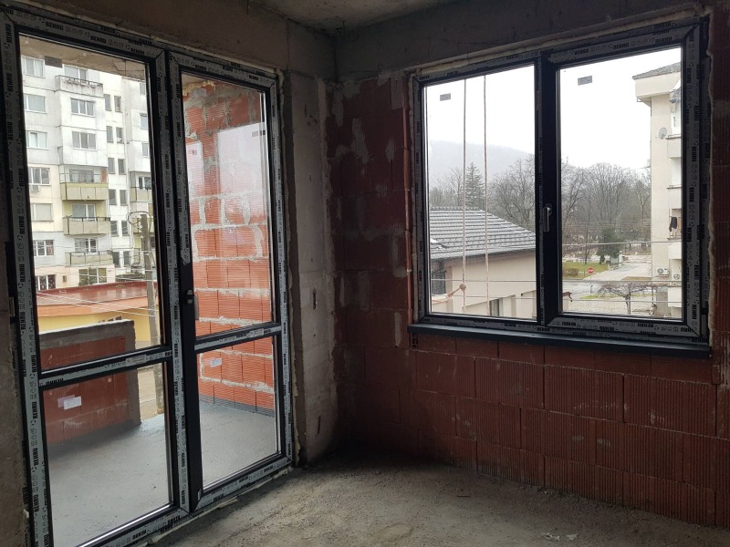 À vendre  1 chambre région Sofia , Botevgrad , 80 m² | 63522807 - image [2]