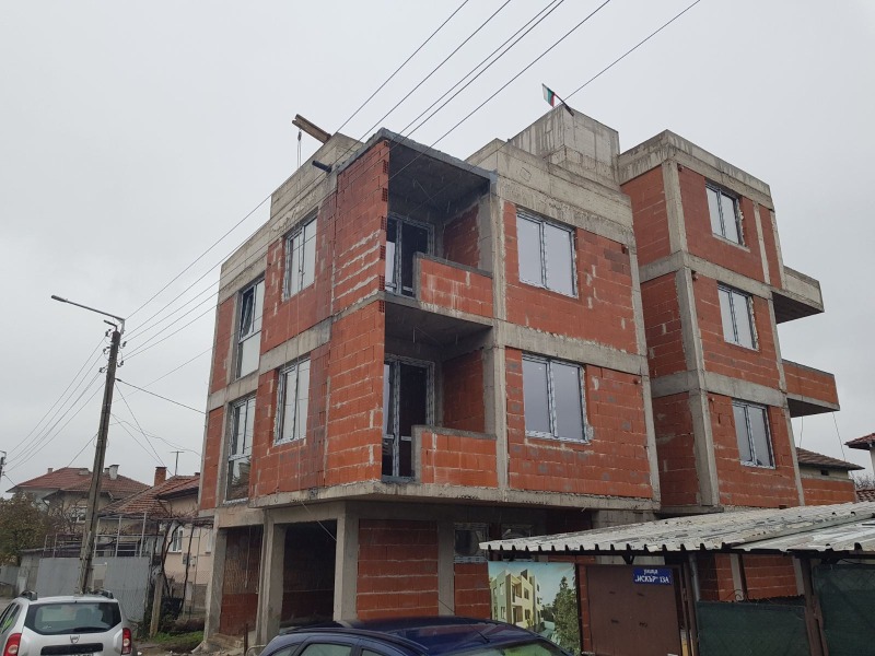 À vendre  1 chambre région Sofia , Botevgrad , 80 m² | 63522807