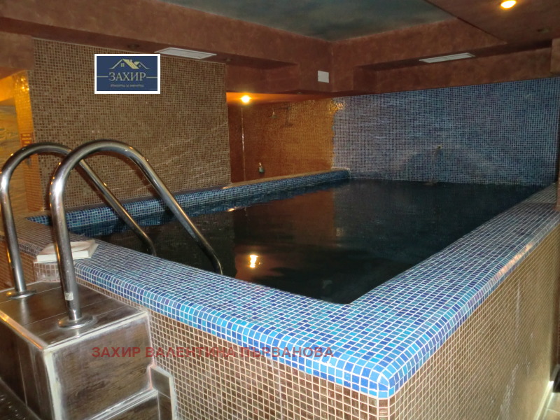 Продава ХОТЕЛ, гр. Хисаря, област Пловдив, снимка 4 - Хотели - 53429778