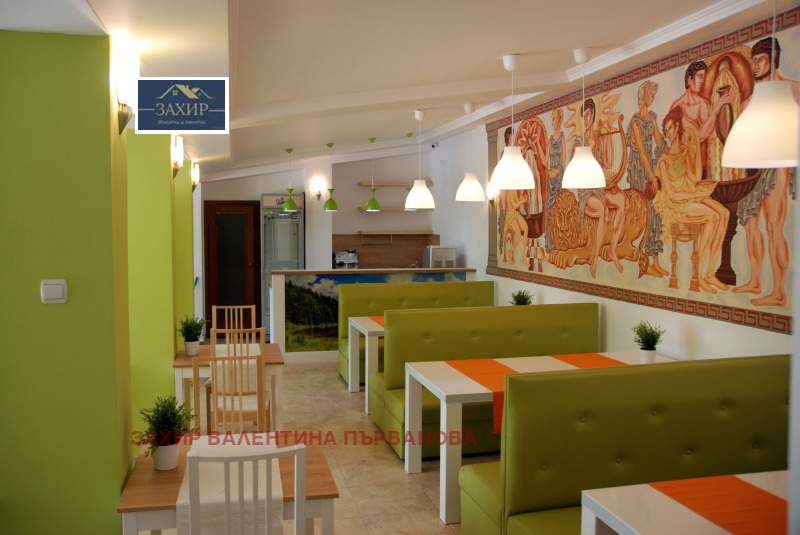 Продава ХОТЕЛ, гр. Хисаря, област Пловдив, снимка 9 - Хотели - 53429778