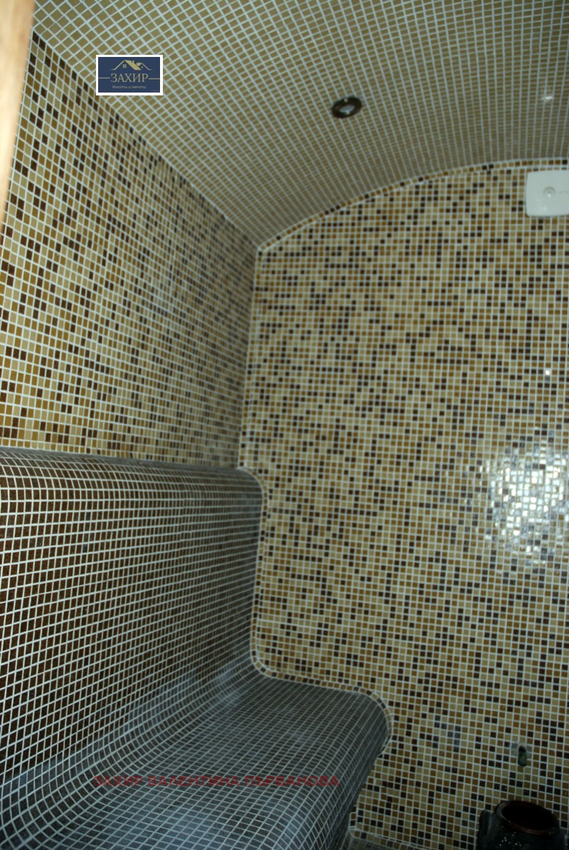 Продава ХОТЕЛ, гр. Хисаря, област Пловдив, снимка 11 - Хотели - 53429778