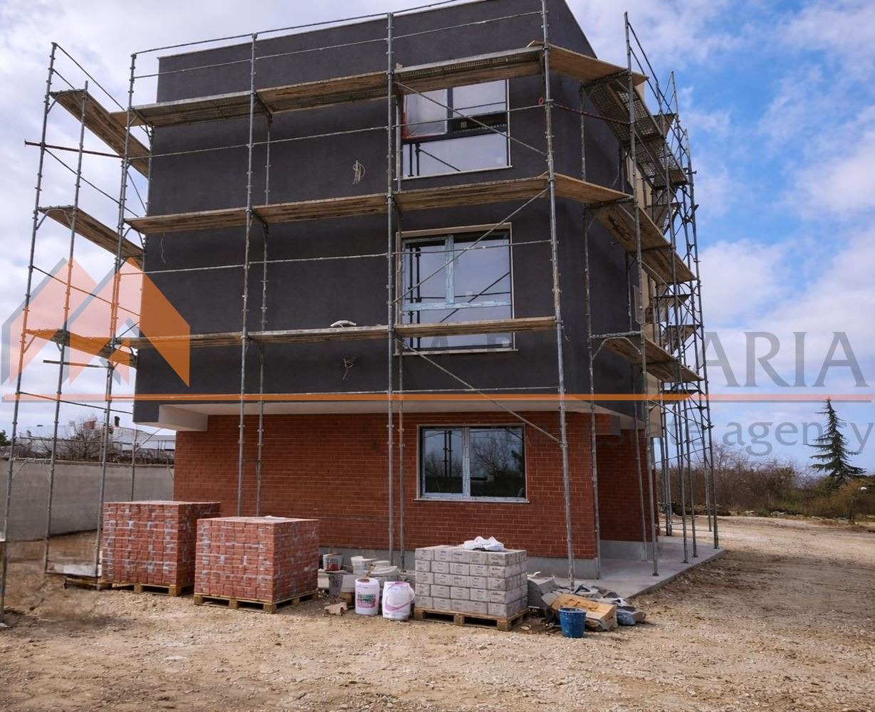 Продава 3-СТАЕН, гр. Варна, Бриз