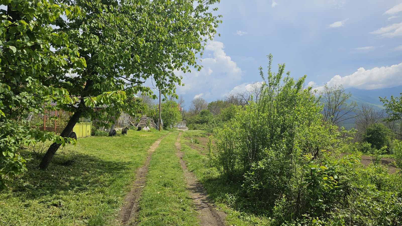 Продава ПАРЦЕЛ, с. Трудовец, област София област, снимка 2 - Парцели - 50063192