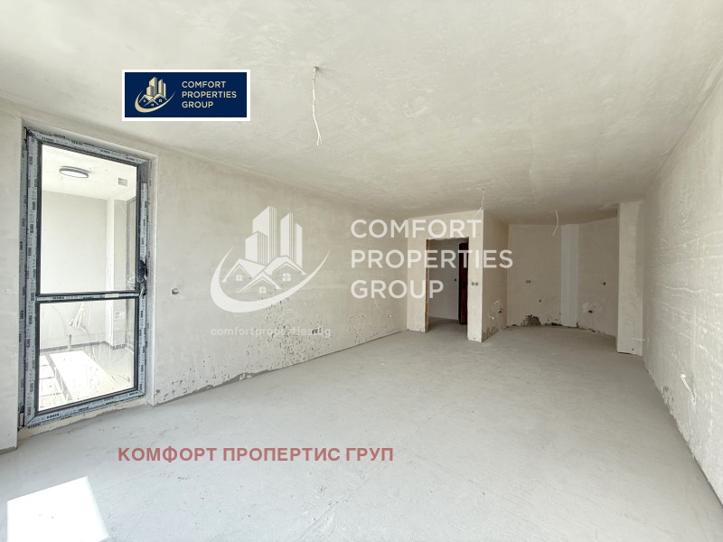 En venta  1 dormitorio Sofia , Poligona , 78 metros cuadrados | 29670981