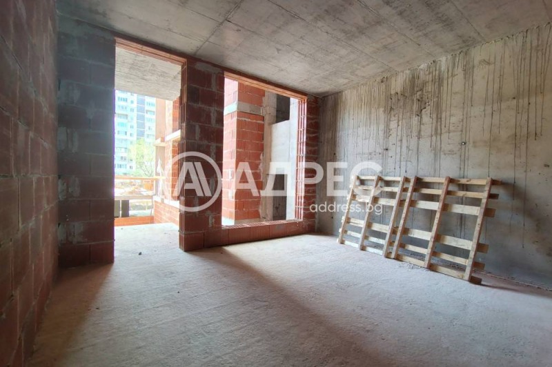 Na prodej  1 ložnice Sofia , Ljulin 5 , 71 m2 | 53586942 - obraz [2]