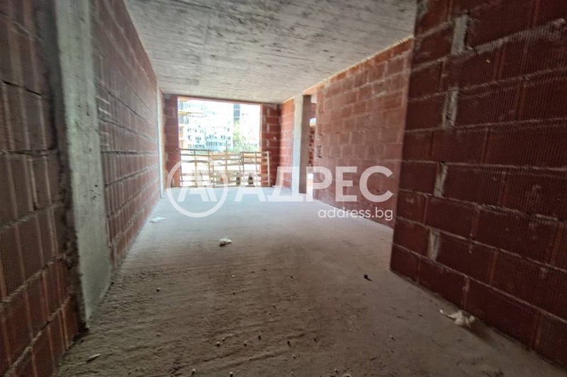 Na prodej  1 ložnice Sofia , Ljulin 5 , 71 m2 | 53586942