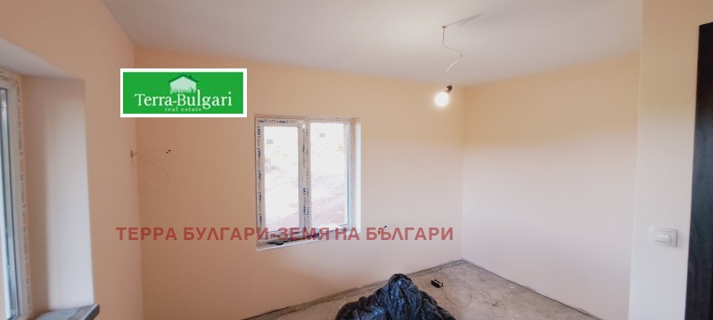 Till salu  Hus region Pernik , Studena , 56 kvm | 30312940 - bild [10]